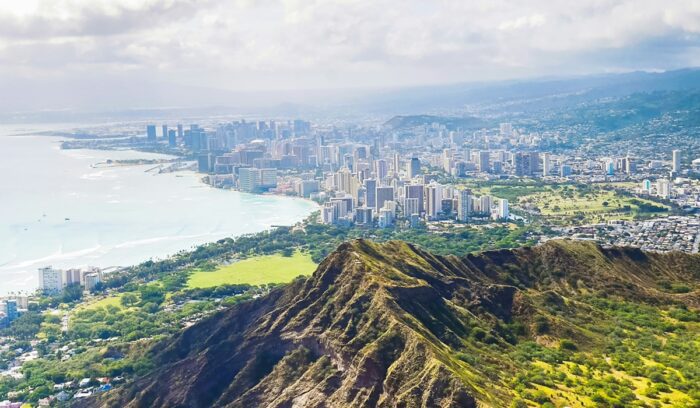 Aerial view of Honolulu|Kauai