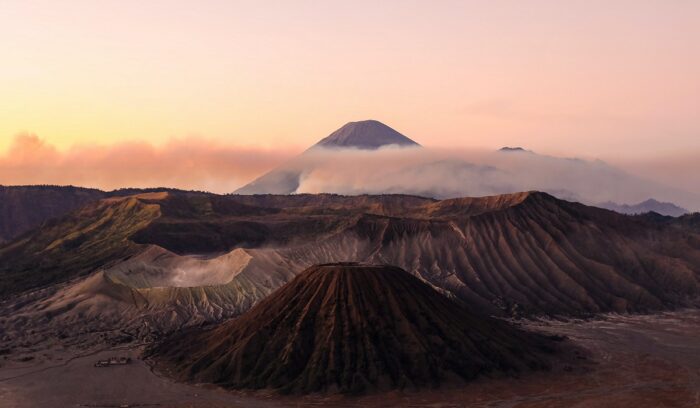image for article on homo sapiens indonesia