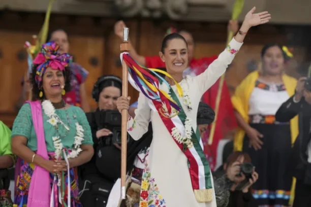 Good news, for article on Mexico's first female president