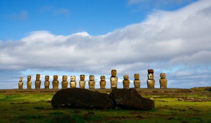 Easter Island statues, for article on jacob roggeveen pacific