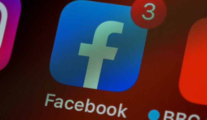 Facebook screen on mobile, for article on Australia social media ban