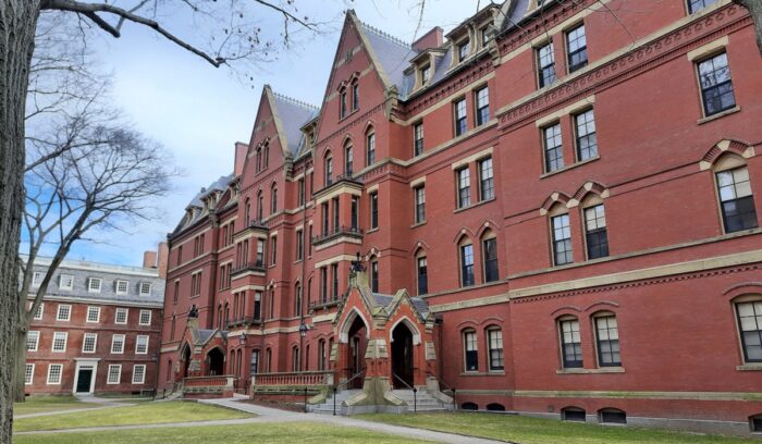 Harvard University campus building, for article on Harvard College founding