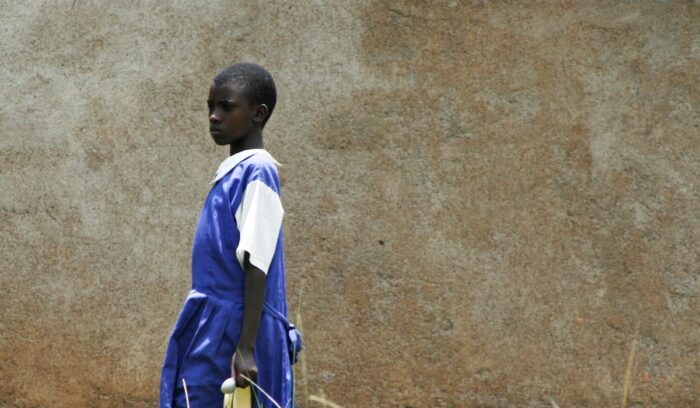 Kenyan Schoolgirl|randy fath CblJCxwPjx unsplash