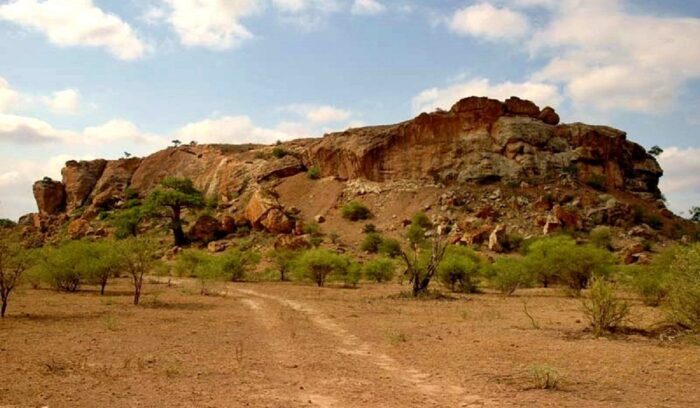image for article on kingdom of Mapungubwe