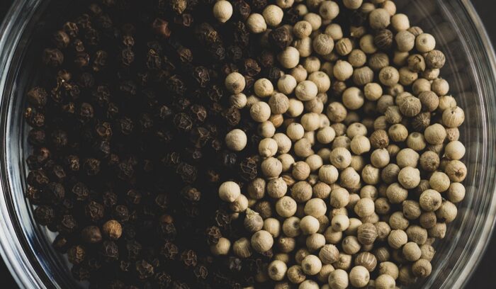 Pepper, for article on black pepper cultivation