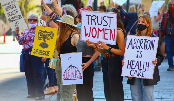 Pro-choice protesters