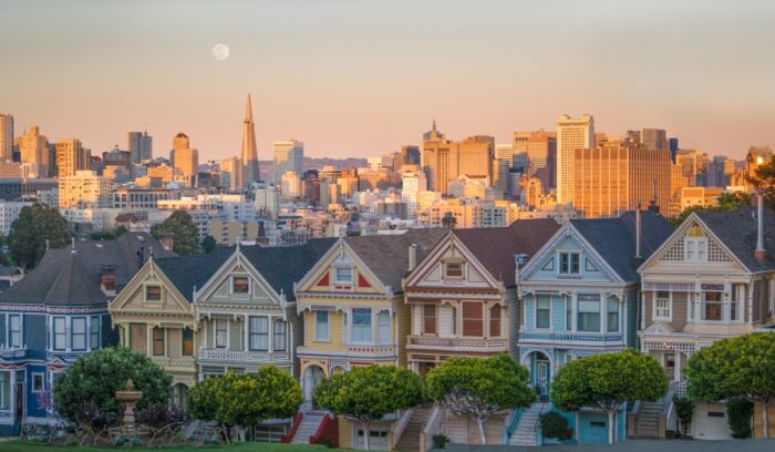 San Francisco skyline|Golden Gate Bridge