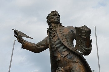 Statue of Thomas Paine