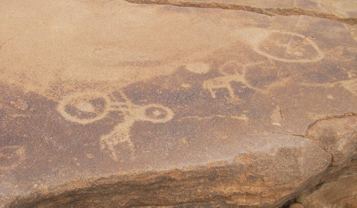 image for article on twyfelfontein rock engravings