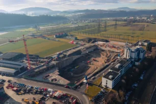 Flexbase redox flow battery in Switzerland, for article on redox flow battery