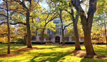 University of Chicago campus, for article on University of Chicago free tuition